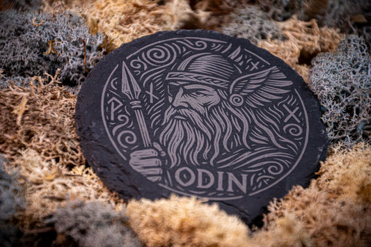 Skifferunderlägg i vikingastil – mixa dina motiv