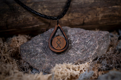 Halsband i Valnötsträ – Runinspirerat smycke