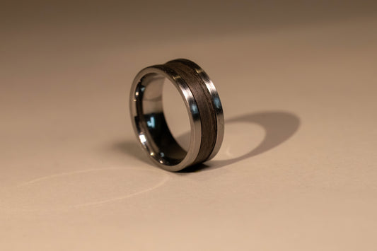 Ring #S05 – Stålring med Grå Ask